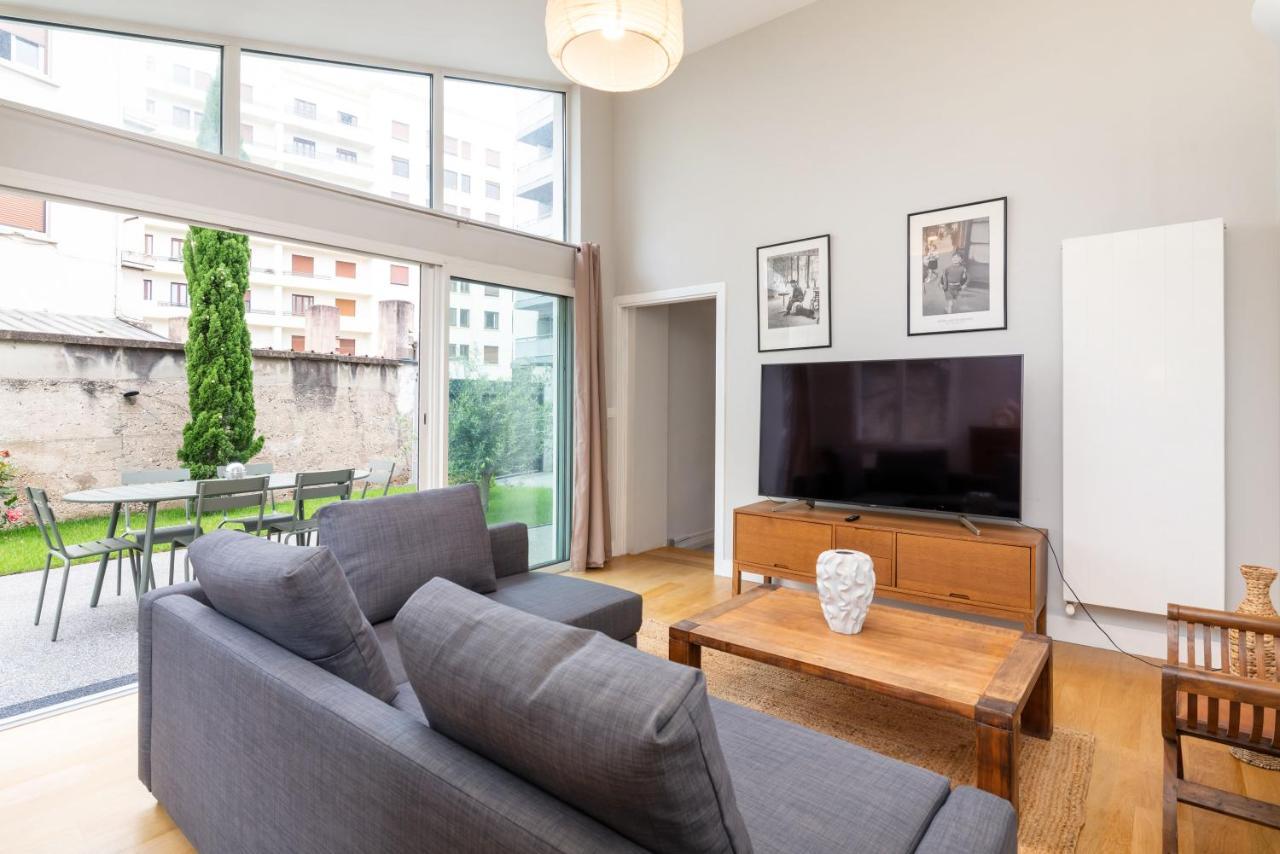 La Villa Sassolini Avec Jacuzzi Lyon Exteriör bild