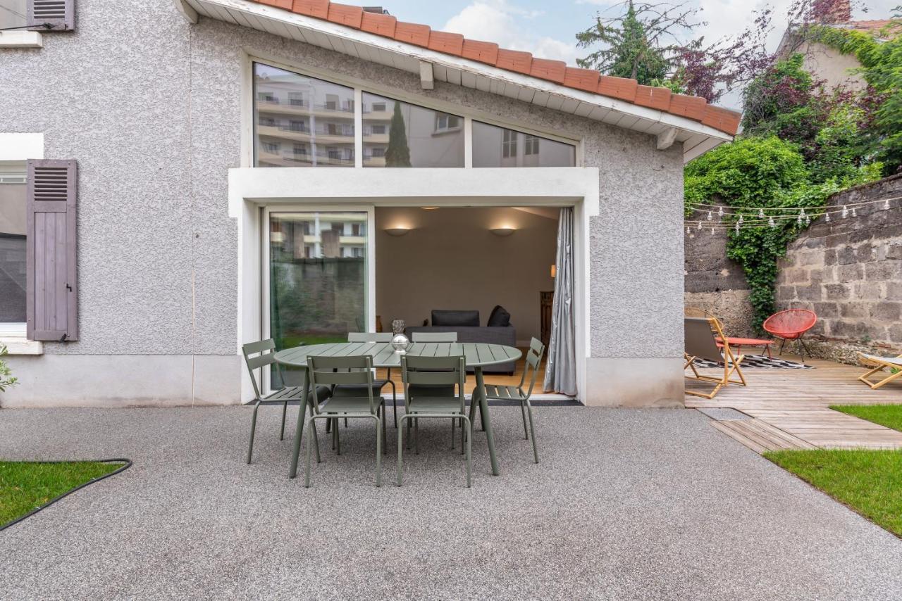 La Villa Sassolini Avec Jacuzzi Lyon Exteriör bild